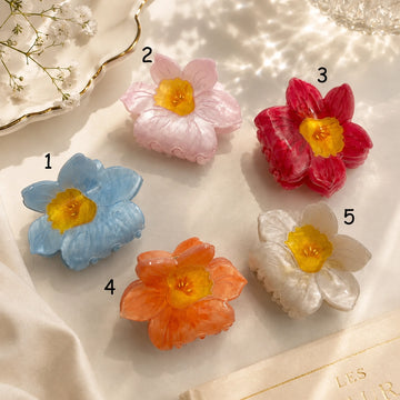 Bloom Petal Flower Claw Clip