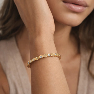 Geometric Glow Small Size Kada - Size 2'0 - 2'4