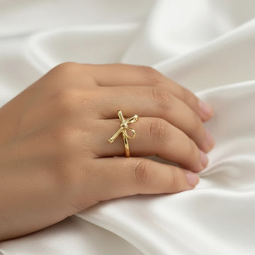 Ribbon Bow Ring